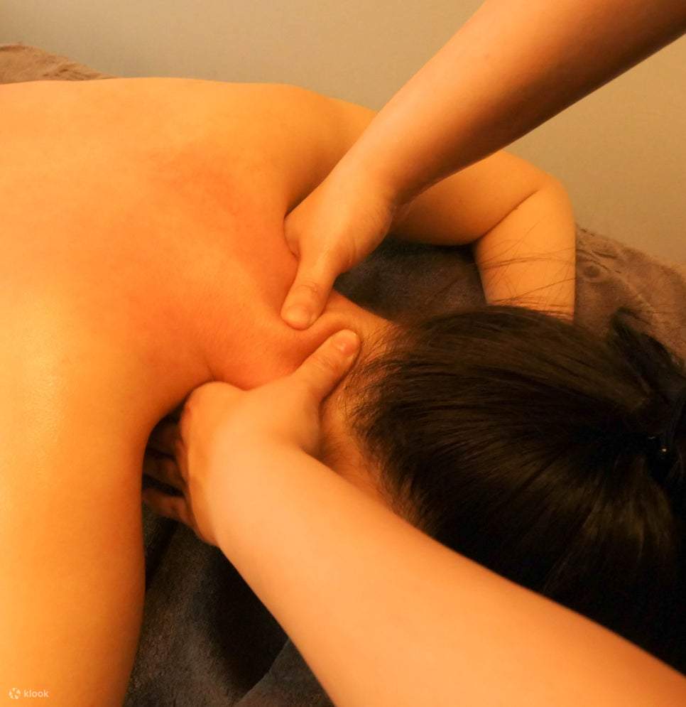 全身排毒按摩及臉部輪廓護理